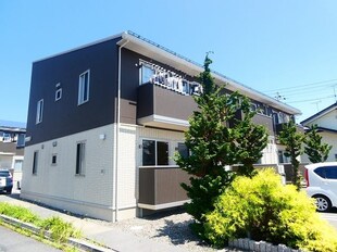 mela casa Aの物件外観写真